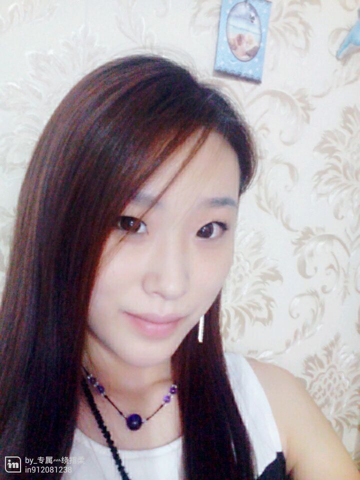 灵犀纯白se的主播照片