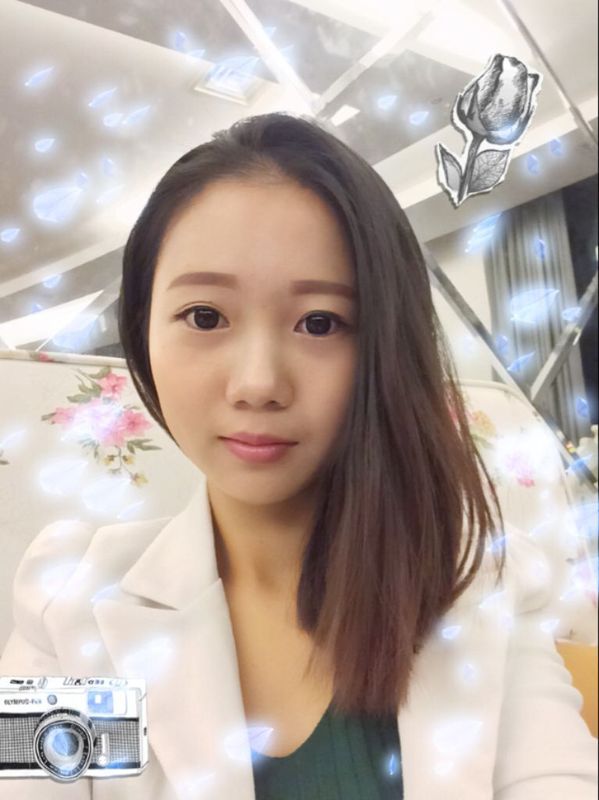 CaiCai爱唱歌的主播海报