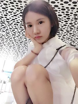 胖大美主播照片