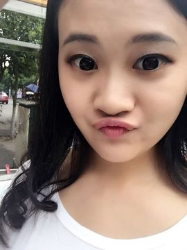 66六六a主播照片