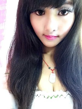 没人爱的小叶蝶主播照片