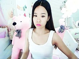 何长夏。主播照片