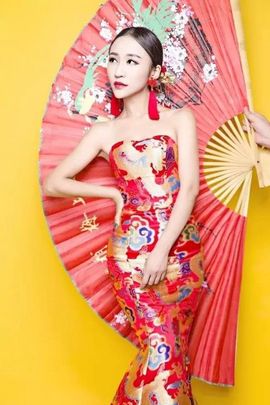 风中的风铃主播照片