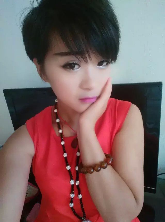 ╰❥丶谁在爱你﹍☂的图片