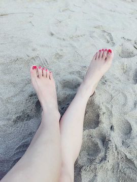 凉笙姑娘主播照片