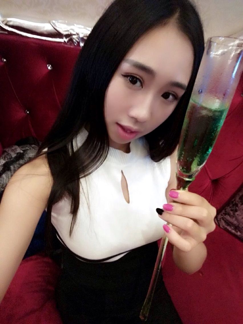 橙子妹妹的主播照片