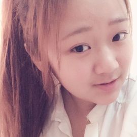 无敌神叨叨小艾主播照片