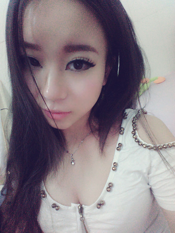 Ⅶゞ★小美丽的主播海报