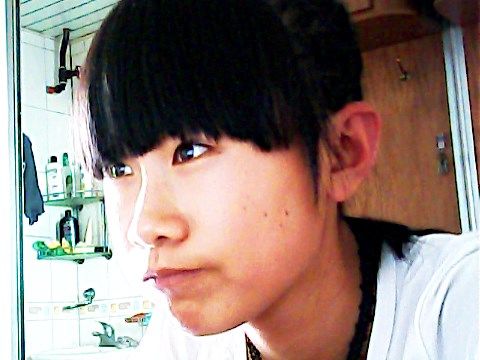 〆、诉说不完的过去w的主播照片