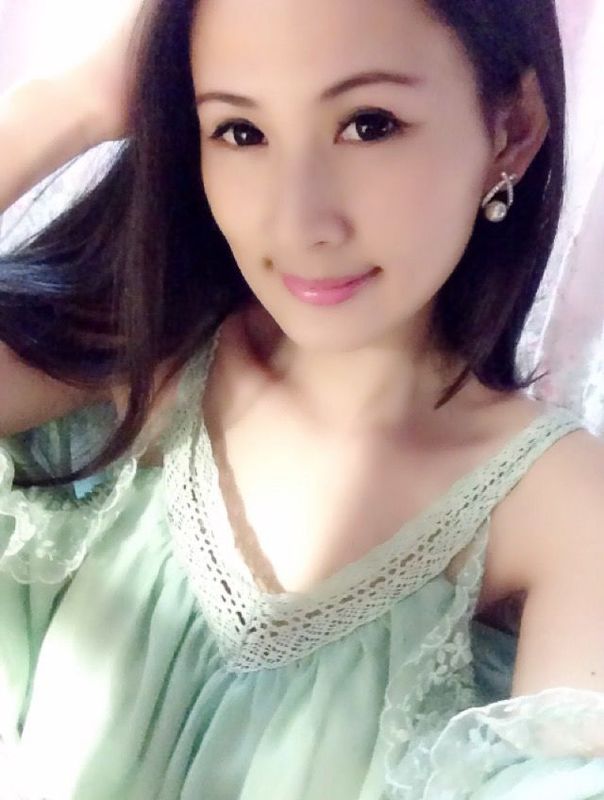 馮氏✔️楠菇凉℃的主播海报