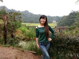 婉云👒欢快主播照片