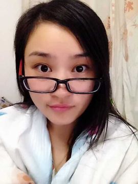 恋小念主播照片