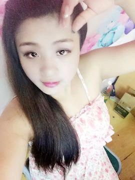 @泳儿主播照片