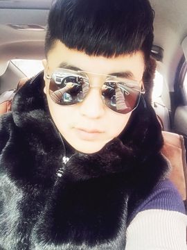 三直呢？主播照片