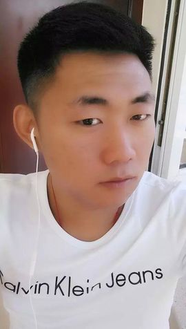 没事，没事。主播照片