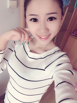 シ小雨丶Jenny主播照片