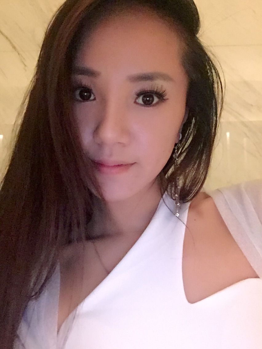紫依520的主播照片