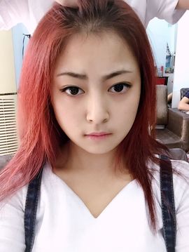 包子💸👙伊琳主播照片