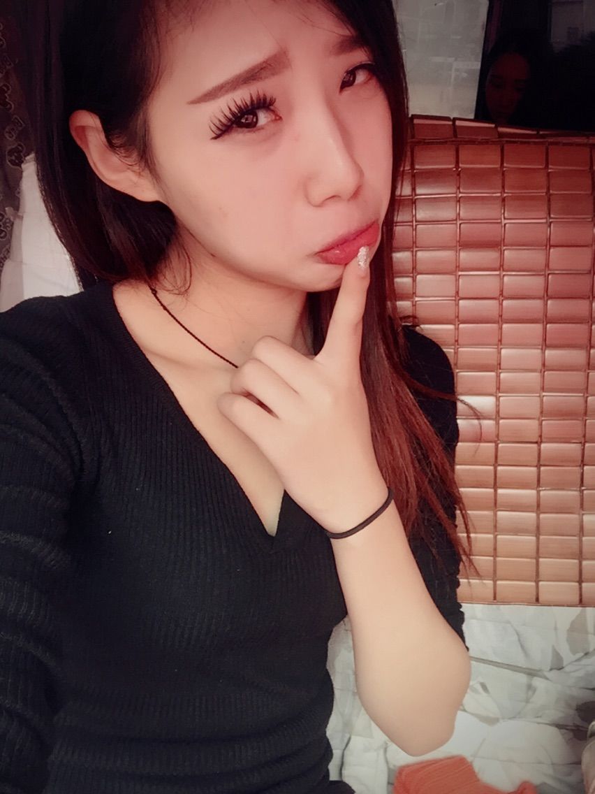 *Tina的主播照片