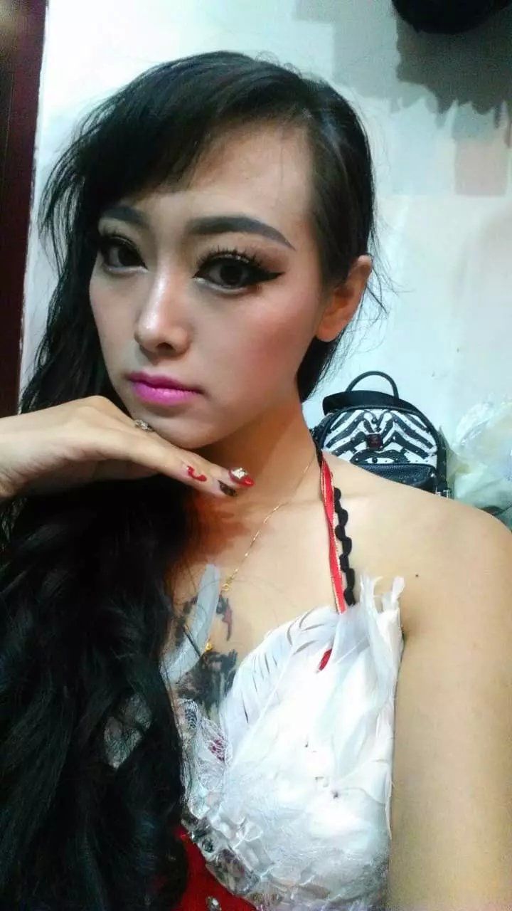 ~ωǒ~被寵壞的主播照片