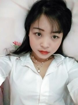 蚀骨💕冷美人主播照片