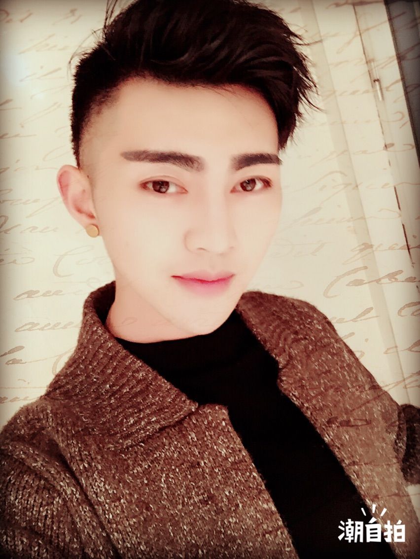 xiaoxiao小的主播照片