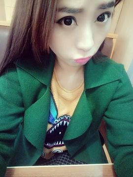 荷曦♫つ主播照片