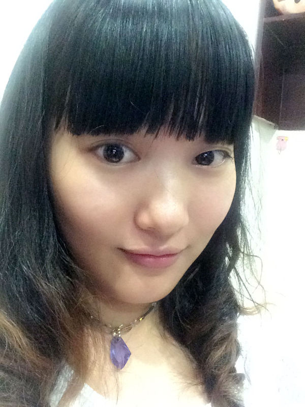 聆聆七的主播海报