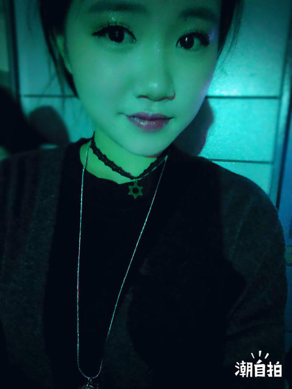 😊😊9的主播海报