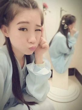 じ★╮凡间精灵小小✿主播照片
