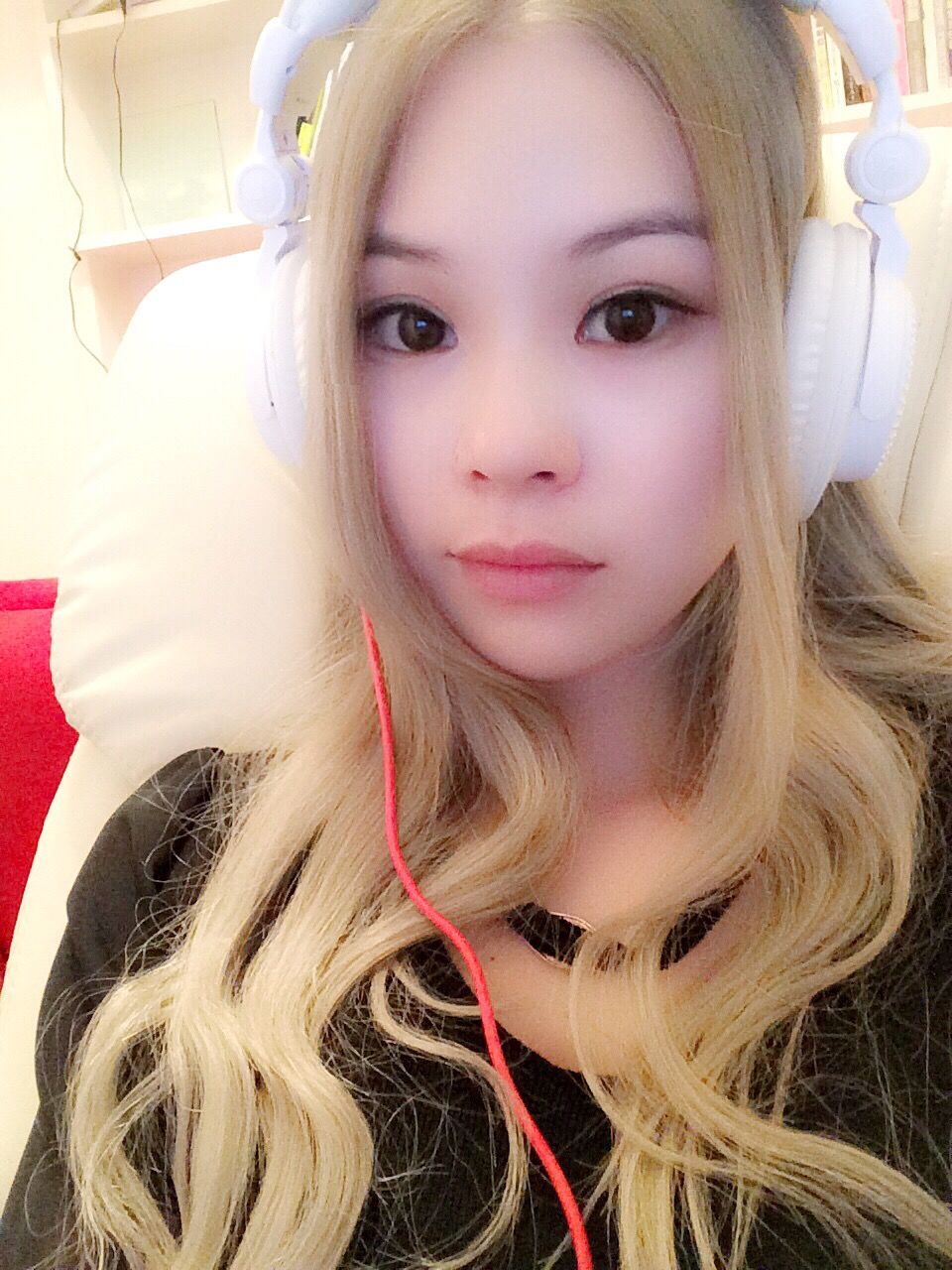 ❥魔女的主播照片