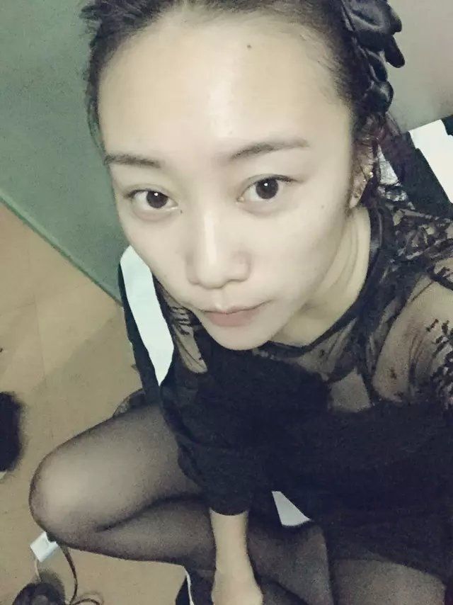 ☞黏人的小妖精☜的主播照片