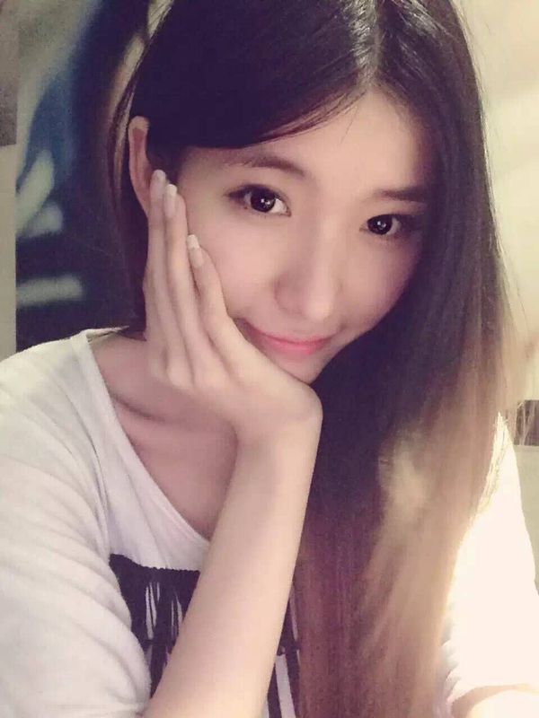 瑞瑞❤走调女王的主播海报