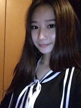 杨老师Yxx主播照片