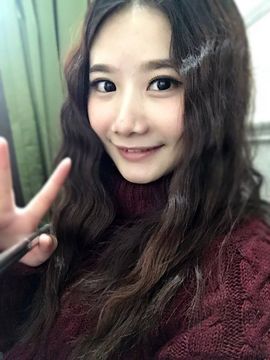 杨老师Yxx主播照片