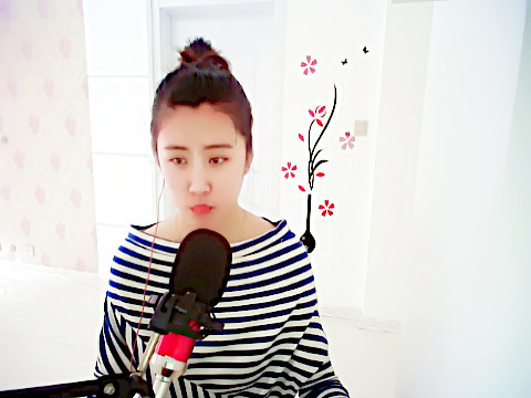 虞美人~海报