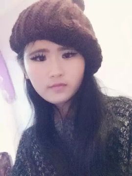 ゞ小艳。触心文字主播照片