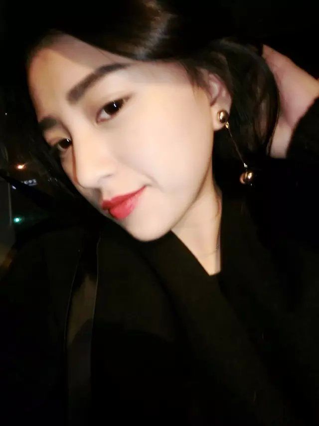 小野猫花美美~的主播照片