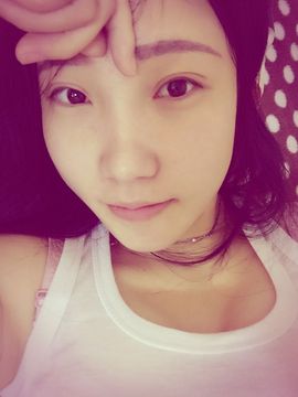 “茹果er；主播照片
