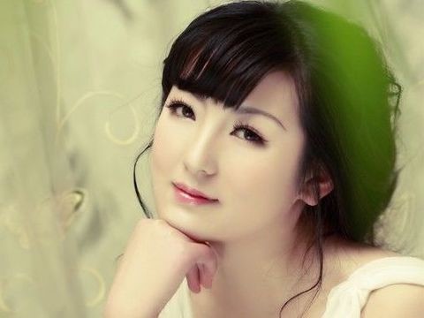 ╰❥梦想☭魅力藤蔓ゞ海报