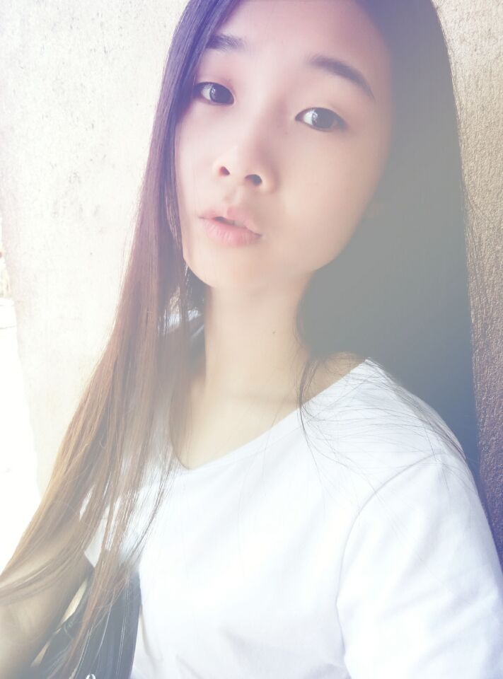 白宝是粤语歌天后的主播照片