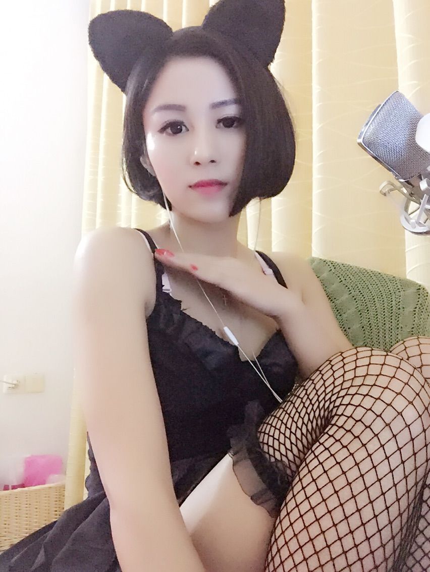 ╰❥丶谁在爱你﹍☂的图片