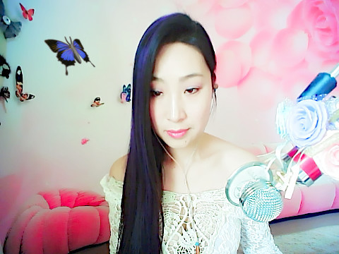 lv念念海报