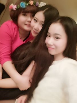 嘚瑟💗小辣妈主播照片