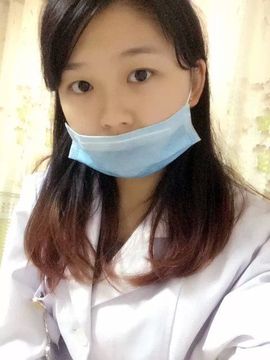 小天ㄨ主播照片