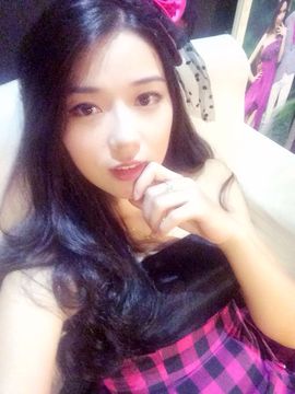 7978萌小夏♥主播照片