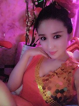 魅丽晴儿主播照片