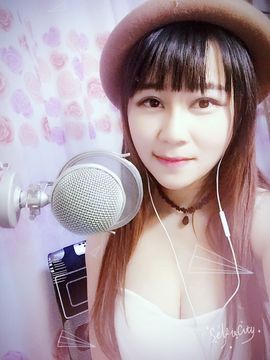 丶边飘飘主播照片