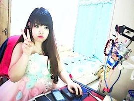 橦橦是个小太阳主播照片