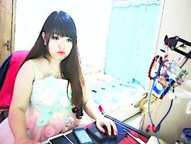 橦橦是个小太阳主播照片